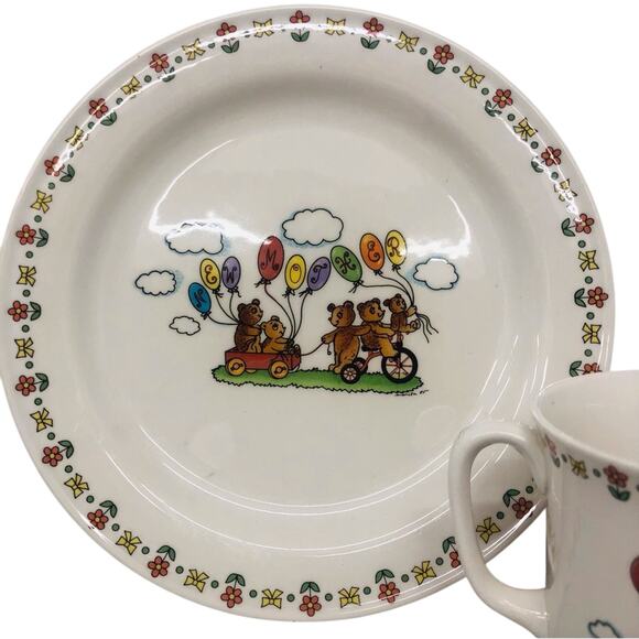 Lefton China New Mommy Double Handle Cup and Saucer Colorful Baby Bears Balloons - Picture 4 of 16